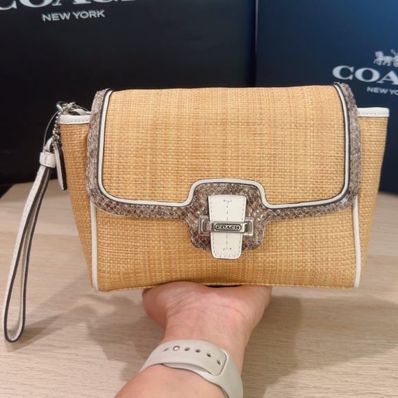 Coach Taylor City Natural Straw Python Leather Clutch Wristlet F50929 NWT - Picture 8 of 8